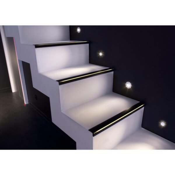 GloboStar® STAIR-PROFILE 70842-3M Προφίλ Αλουμινίου - Βάση & Ψύκτρα Ταινίας LED με Λευκό Γαλακτερό Κάλυμμα - Χρήση σε Σκαλοπάτια - Πατητό Κάλυμμα - Ασημί - 3 Μέτρα - Μ300 x Π8 x Υ3.2cm - Image 8