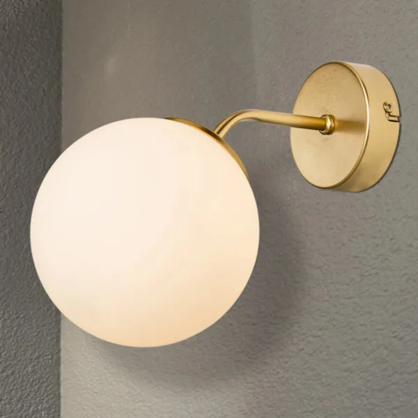 GloboStar® DALPH 203-0033 Vintage Επιτοίχιο Φωτιστικό Απλίκα Μονόφωτο 1 x E27 IP20 Χρυσό Μέταλλο με Λευκό Γυαλί - M15 x Π18 x Υ22.5cm - Image 3