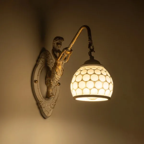GloboStar® MERMAID 01317 Vintage Επιτοίχιο Φωτιστικό Απλίκα Μονόφωτο 1 x E27 IP20 Λευκό Γυαλί με Λευκό & Χρυσό Μέταλλο - Μ12.5 x Π28 x Υ27cm - Image 2