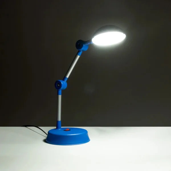 GloboStar® 202-0063 Μοντέρνο Επιτραπέζιο Φωτιστικό LED 6W 540lm 120° AC220-240V IP20 Ψυχρό Λευκό 6000K Μπλε Πλαστικό - Μ20 x Π14.5 xΥ33cm  - 2 Χρόνια Εγγύηση - Image 2