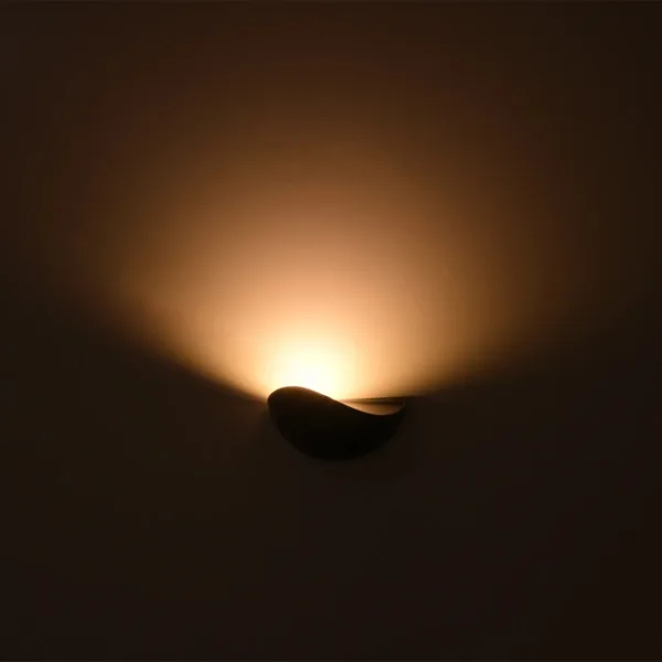 GLOBOSTAR® SELENE 60674 Μοντέρνο Φωτιστικό Τοίχου - Απλίκα LED 5W 625lm 90° AC 220-240V Αδιάβροχο IP65 Θερμό Λευκό 2700K - Bridgelux COB Chip & TÜV SÜD Driver - Μαύρο Ματ - Μ20 x Π9 x Υ12cm - 5 Χρόνια Εγγύηση - Image 9
