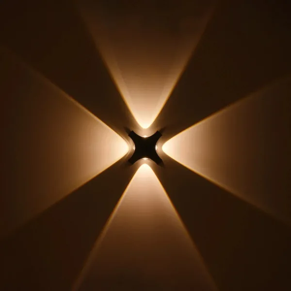GLOBOSTAR® SPARK 60683 Μοντέρνο Φωτιστικό Τοίχου - Απλίκα LED 8W 1000lm 30° AC 220-240V Αδιάβροχο IP65 Θερμό Λευκό 2700K - CREE XPE Chip & TÜV SÜD Driver - Μαύρο Ματ - Μ14.5 x Π5 x Υ14.5cm - 5 Χρόνια Εγγύηση - Image 7
