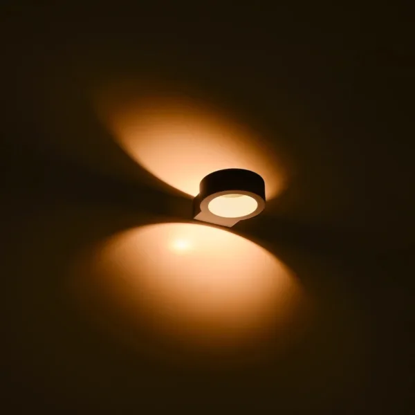 kelvo® AURA KLV-101-0115 Μοντέρνο Φωτιστικό Τοίχου - Απλίκα LED 7W 875lm 45° AC 220-240V Αδιάβροχο IP65 Θερμό Λευκό 2700K - Bridgelux COB Chip & TÜV SÜD Driver - Λευκό Ματ - Μ15 x Π13 x Υ4.5cm - 5 Χρόνια Εγγύηση - Image 9