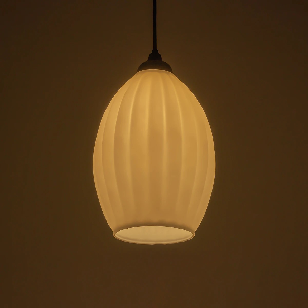 GLOBOSTAR® GURIA 206-0008 Μοντέρνο Κρεμαστό Φωτιστικό Οροφής με Ντουί 1 x E27 AC 220-240V IP20 - Λευκό - Μ19 x Π19 x Υ26cm - Image 2