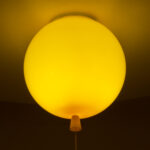 GloboStar® BALLOON 00651 Παιδικό Φωτιστικό Οροφής Μπάλα Μονόφωτο 1 x E27 IP20 Κίτρινο Πλαστικό με Ασημί Μέταλλο - Μ30 x Π30 x Υ33cm - Image 2