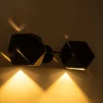 GloboStar® WELLES 00795 Μοντέρνο Επιτοίχιο Φωτιστικό Απλίκα Δίφωτο 2 x E27 IP20 Μαύρο & Χρυσό Μέταλλο - Μ52 x Π21 x Υ17cm - Image 2