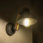 GloboStar® GRANT 00902 Μοντέρνο Επιτοίχιο Φωτιστικό Απλίκα Μονόφωτο 1 x E27 IP20 Μαύρο Μέταλλο με Μπεζ Ξύλο - Μ15 x Π36 x Υ12cm - Image 2