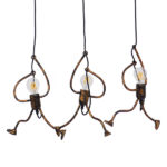 GloboStar® LITTLE MAN 00979 Μοντέρνο Κρεμαστό Φωτιστικό Φιγούρα Τρίφωτο 3 x E27 IP20 Χάλκινο Μέταλλο - Μ70 x Π10 x Υ105cm