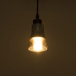 GloboStar® FEMINE 01011 Μοντέρνο Κρεμαστό Φωτιστικό Καμπάνα Σετ Πολύφωτο 4 x E27 IP20 Διάφανο Γυαλί με Μαύρο Μέταλλο - Μ70 x Π70 x Y24.5cm - Image 3