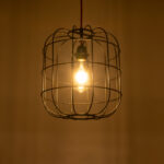 GloboStar® PARROT 01099 Μοντέρνο Κρεμαστό Φωτιστικό Πλέγμα Μονόφωτο 1 x E27 IP20 Μαύρο Μέταλλο - Μ28 x Π28 x Υ30cm - Image 2