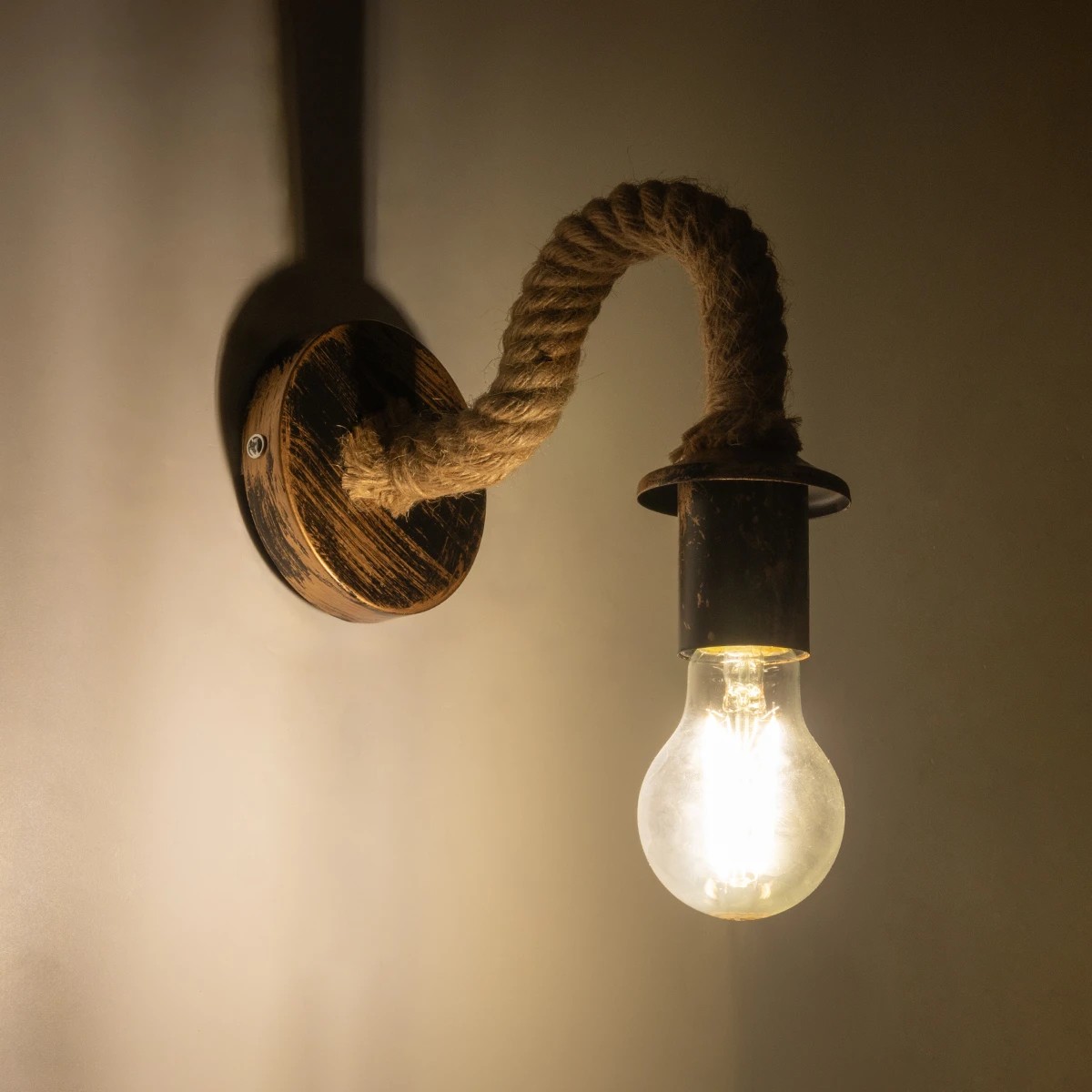 GloboStar® DAKER 01184 Vintage Επιτοίχιο Φωτιστικό Απλίκα Μονόφωτο 1 x E27 IP20 Χάλκινο Μέταλλο Με Μπεζ Σχοινί - Μ21 x Π12 x Υ16cm - Image 2