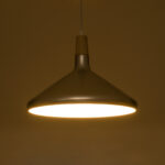 GloboStar® FELICITA 01276 Μοντέρνο Κρεμαστό Φωτιστικό Καμπάνα Μονόφωτο 1 x E27 IP20 Ασημί Μέταλλο με Μπεζ Ξύλο - Μ40 x Π40 x Y30cm - Image 2