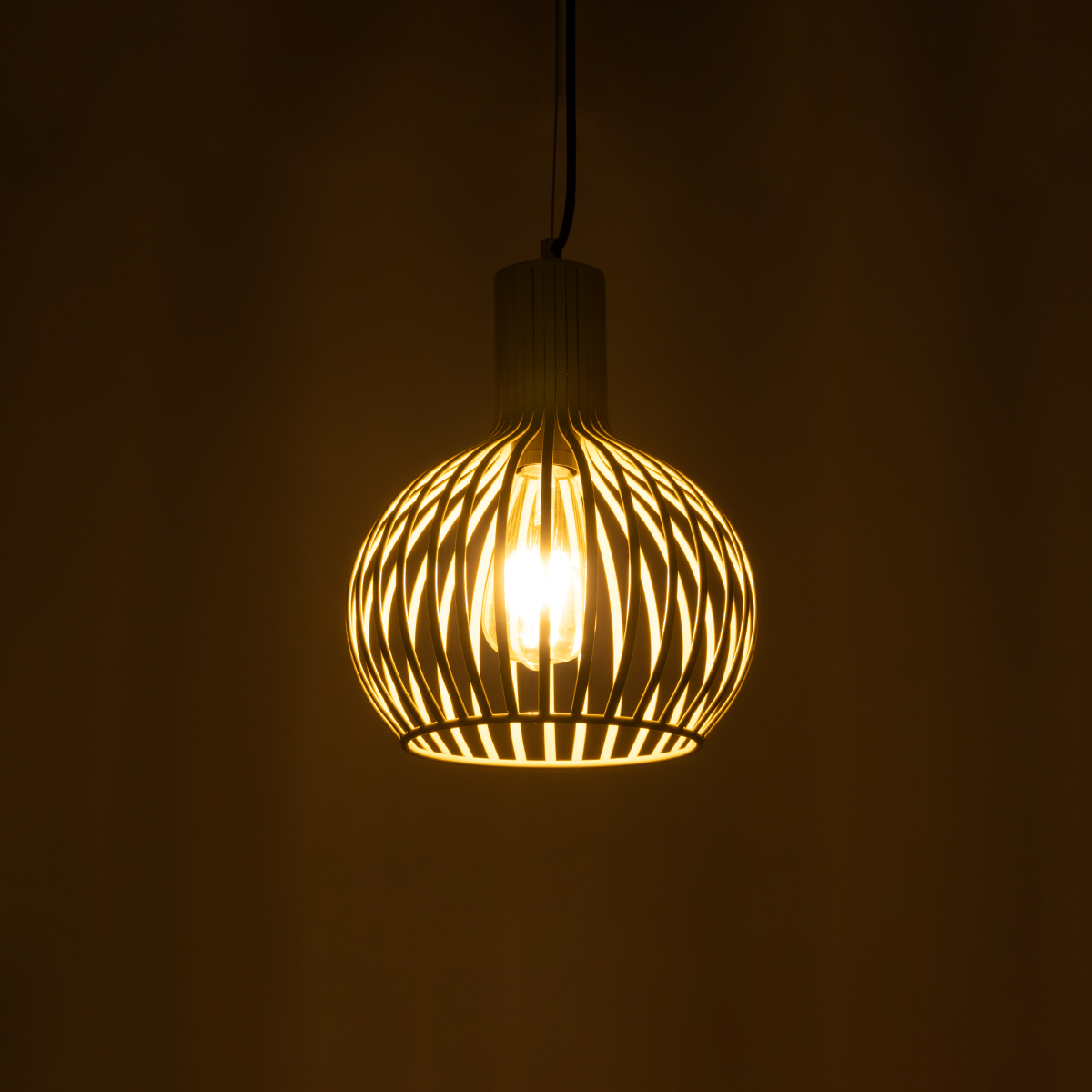 GloboStar® SCANDI 01387 Vintage Κρεμαστό Φωτιστικό Πλέγμα Μονόφωτο 1 x E27 IP20 Μπεζ Μέταλλο - Μ23 x Π23 x Υ30cm - Image 2