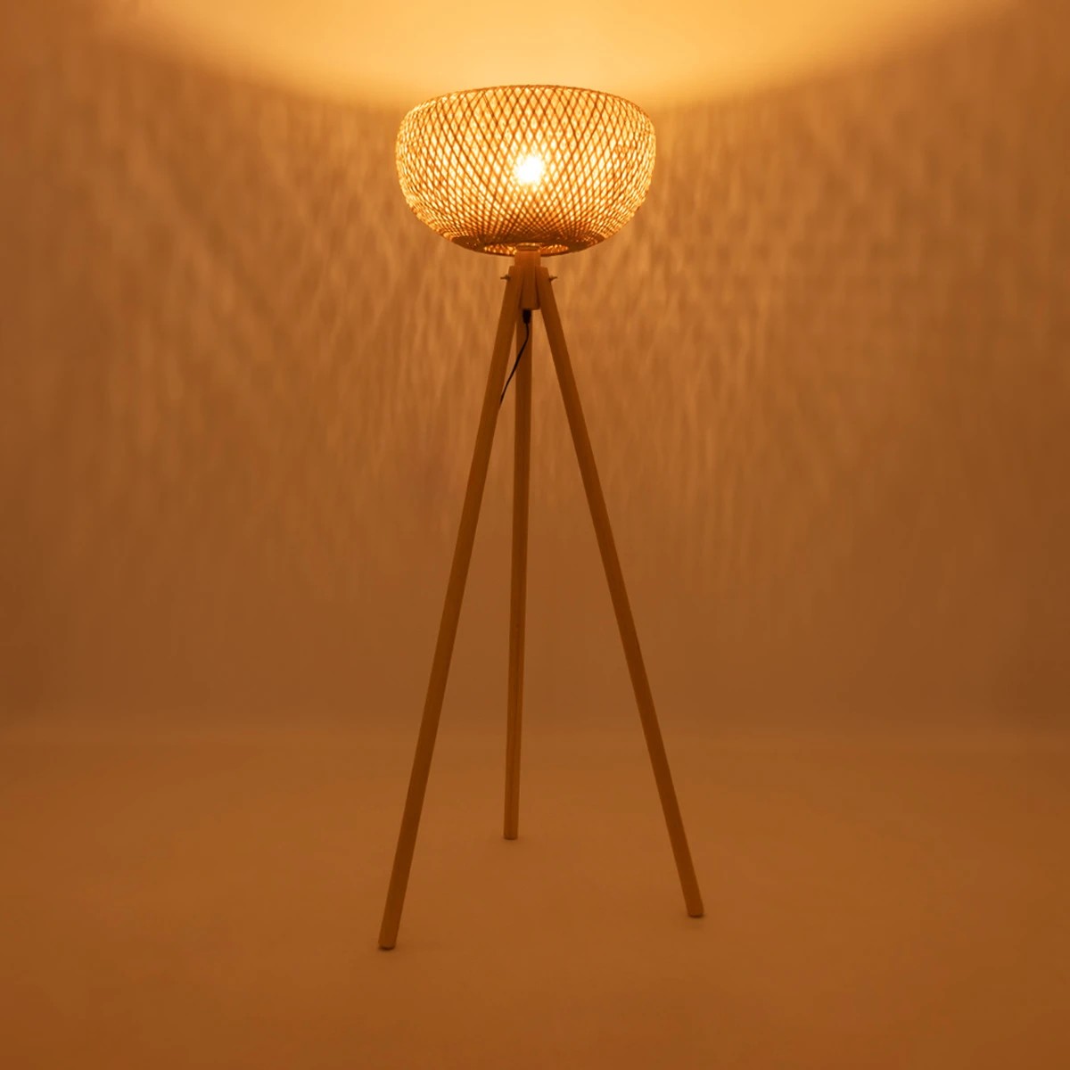 GloboStar® POPPY 01983 Boho Επιδαπέδιο Φωτιστικό Μονόφωτο 1 x E27 IP20 Μπεζ Ξύλο - Μ58 x Π58 x Υ143cm - Image 2