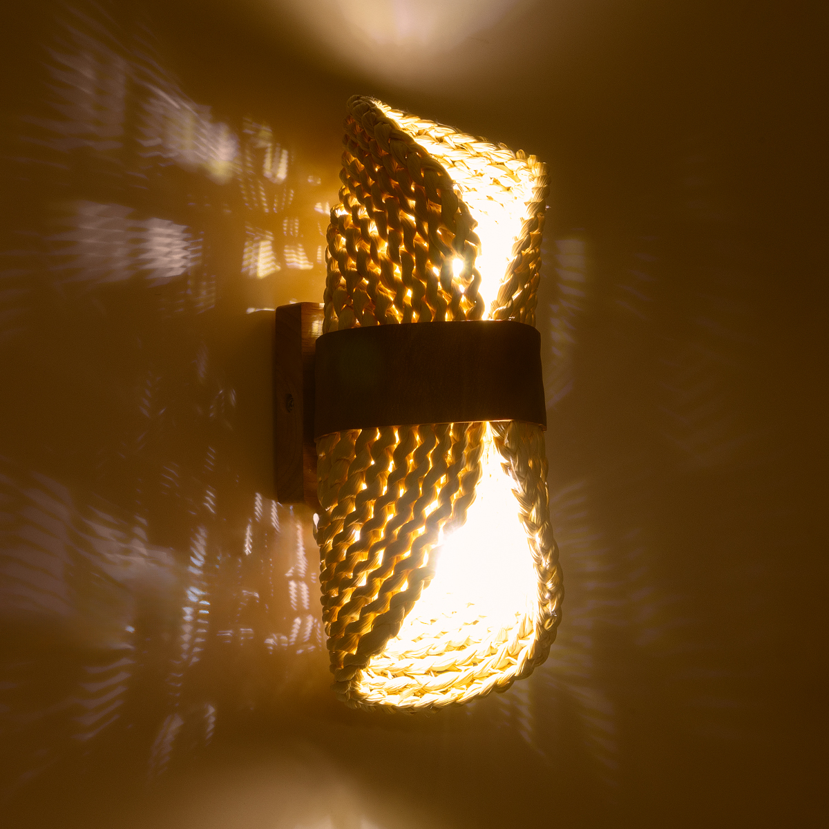 GloboStar® GUAVA 02385 Boho Επιτοίχιο Φωτιστικό Απλίκα Δίφωτο 2 x G9 IP20 Μπεζ Ξύλο με Καφέ Δέρμα - Μ11 x Π13 x Υ30cm - Image 2