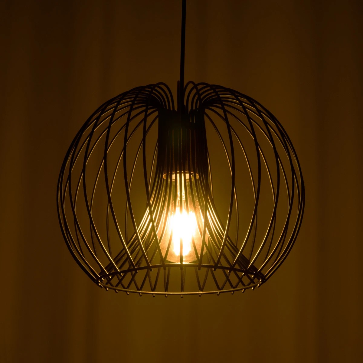 GloboStar® GLOWIA 201-0032 Μοντέρνο Κρεμαστό Φωτιστικό Πλέγμα Μονόφωτο 1 x E27 IP20 Μαύρο Μέταλλο - Μ26 x Π26 x Υ70cm - Image 2