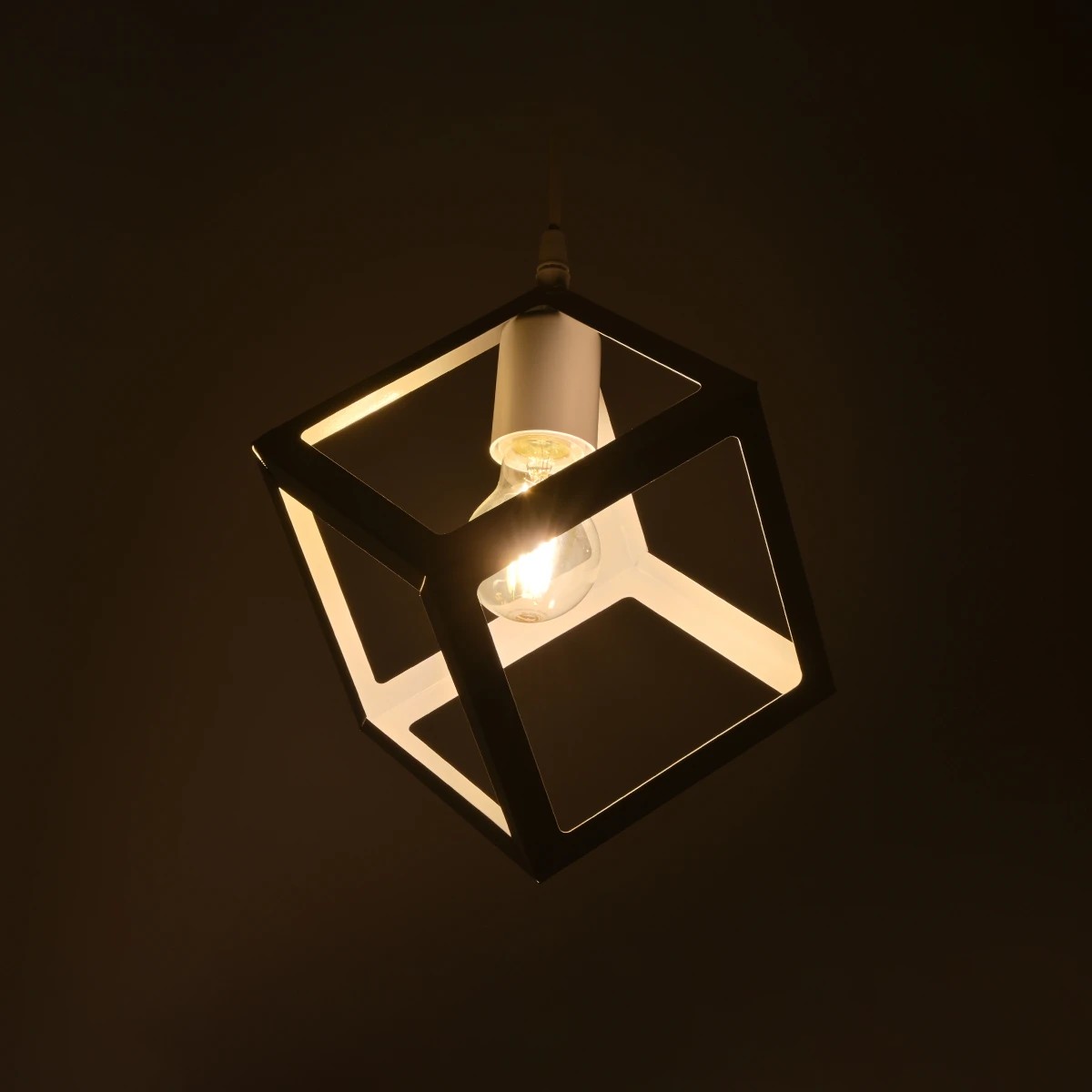 GloboStar® DISE 201-0052 Μοντέρνο Κρεμαστό Φωτιστικό Κύβος Μονόφωτο 1 x E27 IP20 Λευκό Μέταλλο - Μ18 x Π18 x Υ68cm - Image 2