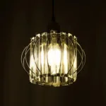 GloboStar® LUCERO 201-0078 Vintage Κρεμαστό Φωτιστικό Πλέγμα Μονόφωτο 1 x E27 IP20 Μαύρο και Χρυσό Μέταλλο - Μ16 x Π16 x Υ70cm - Image 2