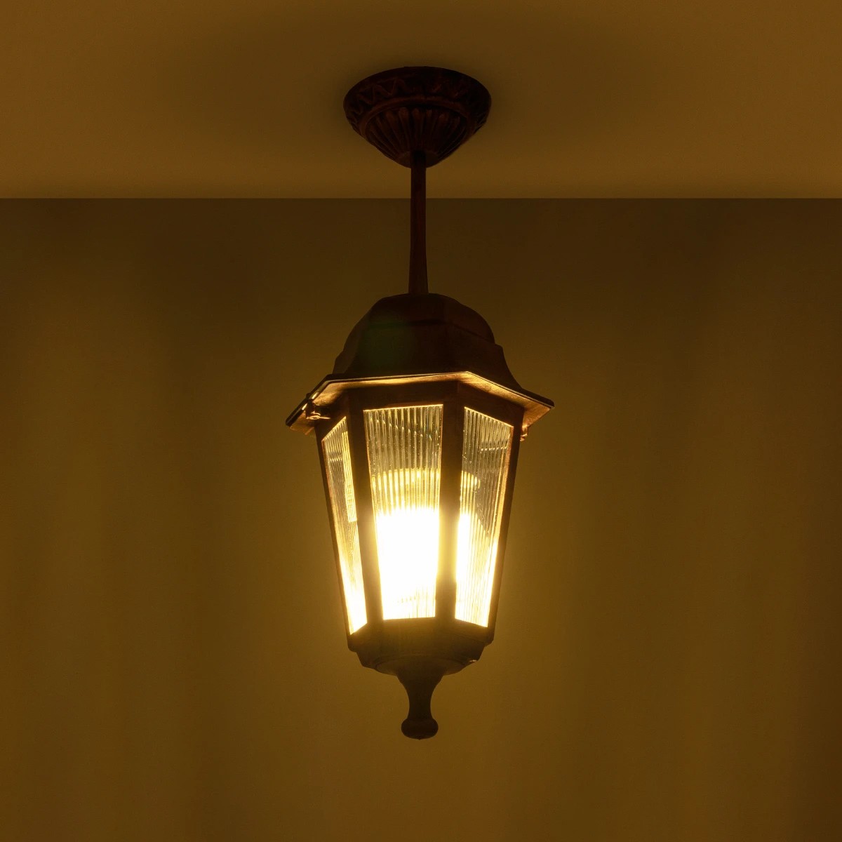 GloboStar® VITRO 203-0194 Vintage Κρεμαστό Φωτιστικό Φαναράκι Μονόφωτο 1 x E27 IP44 Χάλκινο Πλαστικό Σώμα - Μ16 x Π16 x Υ48cm - Image 2