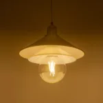 GloboStar® FERRO 203-0268 Μοντέρνο Κρεμαστό Φωτιστικό Καμπάνα Μονόφωτο 1 x E27 IP20 Λευκό & Χρυσό Πλαστικό - Μ22 x Π22 x Υ83cm