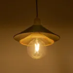 GloboStar® FERRO 203-0269 Μοντέρνο Κρεμαστό Φωτιστικό Καμπάνα Μονόφωτο 1 x E27 IP20 Μαύρο & Χάλκινο Πλαστικό - Μ22 x Π22 x Υ83cm