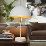 GLOBOSTAR® GAZETA 203-0302 Μοντέρνο Επιτραπέζιο Φωτιστικό Πορτατίφ με Ντουί 1 x E27 AC 220-240V IP20 - Λευκό & Χρυσό  - Μ25 x Π25 x Υ39cm - Image 4