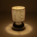 GloboStar® RUBIK 204-0060 Μοντέρνο Eπιτραπέζιο Φωτιστικό Μονόφωτο 1 x E27 IP20 Μαύρο Μέταλλο με Μπεζ Ύφασμα - Μ19 x Π19 x Υ30cm - Image 2