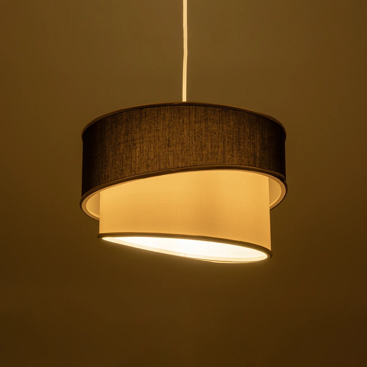 GloboStar® CYCLOP 204-0103 Μοντέρνο Κρεμαστό Φωτιστικό Kαπέλο Μονόφωτο 1 x E27 IP20 Μαύρο & Λευκό Ύφασμα - Μ30 x Π30 x Υ70cm - Image 2