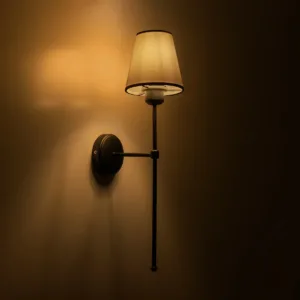 GloboStar® LING 204-0190 Μοντέρνο Φωτιστικό Τοίχου Απλίκα Μονόφωτο 1 x E27 AC 220-240V IP20 Μπεζ & Μαύρο - Μ13 x Π13 x Υ50cm