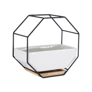 GloboStar® Artificial Garden BIANCO 20557 Διακοσμητικό Κεραμικό Κασπώ Γλάστρα - Flower Pot Λευκό με Μαύρο Μεταλλικό Πλέγμα και Καφέ Ξύλινη Βάση Μ18 x Π10 x Υ18cm