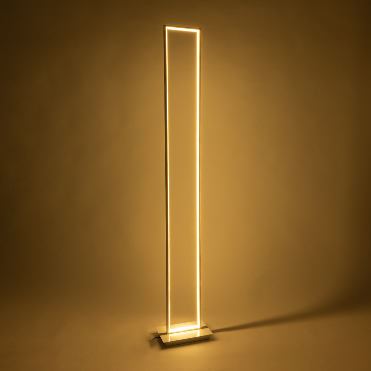 GloboStar® CORNELIE 60464 Επιδαπέδιο Φωτιστικό LED CCT 24W 2640lm 200° AC 220-240V - Εναλλαγή Φωτισμού μέσω Διακόπτη On/Off All In One Ψυχρό 6000k+Φυσικό 4500k+Θερμό 2700k Μ26 x Π16 x Υ153cm - Λευκό - 3 Χρόνια Εγγύηση - Image 7