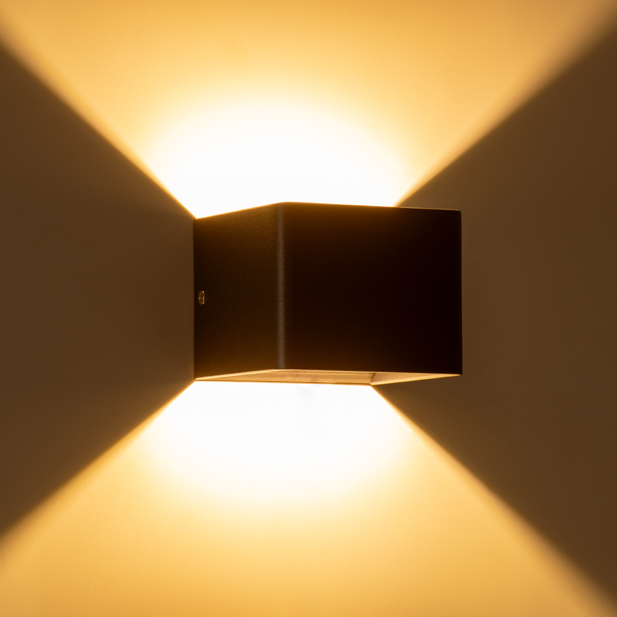 GloboStar® CIRCOA 60535 Φωτιστικό Τοίχου - Απλίκα Αρχιτεκτονικού Φωτισμού Εσωτερικού/Εξωτερικού Χώρου Up & Down LED 10W 1056lm 60° AC 220-240V IP44 Μ10 x Π8 x Υ10cm - Θερμό Λευκό 2700K - Μαύρο - Bridgelux Chip - 3 Years Warranty - Image 7