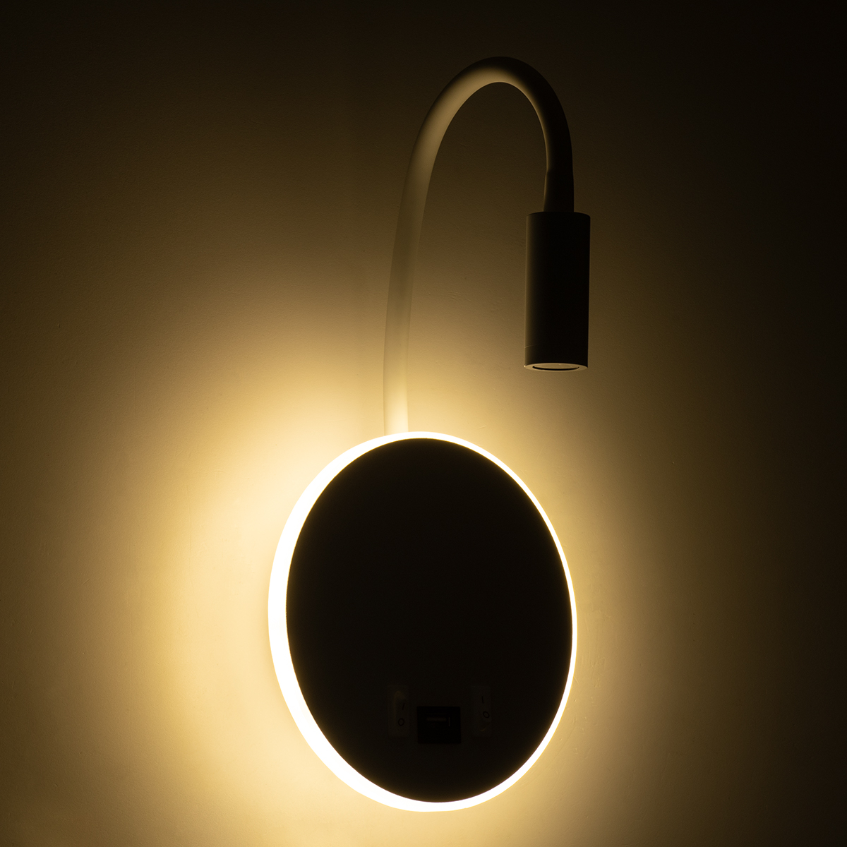 GloboStar® GOOSE 60881 Μοντέρνο Φωτιστικό Τοίχου - Απλίκα Ξενοδοχείου Bed Side LED 6W 600lm 36° & 360° AC 220-240V - Reading Light & 360° Κρυφός Φωτισμός - Φορτιστής USB 3A - Μ15.5 x Π15 x Υ30.5cm - Φυσικό Λευκό 4500K - Λευκό - 3 Xρόνια Εγγύηση - Image 9