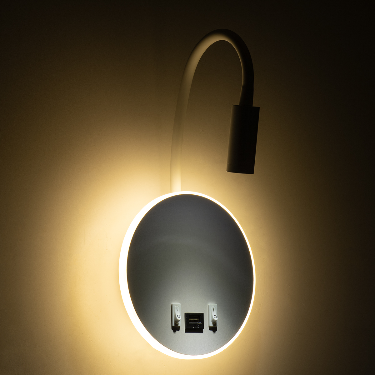 GloboStar® GOOSE 60881 Μοντέρνο Φωτιστικό Τοίχου - Απλίκα Ξενοδοχείου Bed Side LED 6W 600lm 36° & 360° AC 220-240V - Reading Light & 360° Κρυφός Φωτισμός - Φορτιστής USB 3A - Μ15.5 x Π15 x Υ30.5cm - Φυσικό Λευκό 4500K - Λευκό - 3 Xρόνια Εγγύηση - Image 10