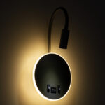 GloboStar® GOOSE 60882 Μοντέρνο Φωτιστικό Τοίχου - Απλίκα Ξενοδοχείου Bed Side LED 6W 600lm 36° & 360° AC 220-240V - Reading Light & 360° Κρυφός Φωτισμός - Φορτιστής USB 3A - Μ15.5 x Π15 x Υ30.5cm - Φυσικό Λευκό 4500K - Γκρι Ανθρακί - 3 Xρόνια Εγγύηση - Image 10