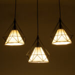 GloboStar® EIFFEL 61569 Vintage Κρεμαστό Φωτιστικό Ράγα Τρίφωτο 3 x E27 IP20 Μαύρο Μέταλλο με Λευκό Ύφασμα - Μ68 x Π25 x Υ130cm - Image 2