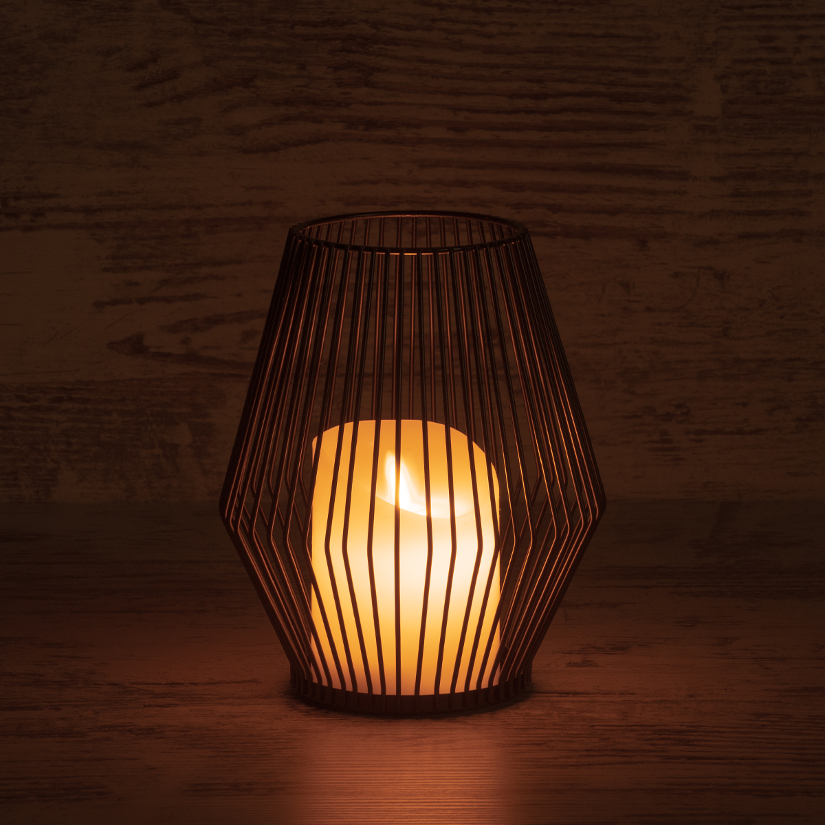 GloboStar® CANDLE 76494 Διακοσμητικό Realistic Κερί με LED Εφέ Κινούμενης Φλόγας - Μπαταρίας 2 x AA (Δεν Συμπεριλαμβάνονται) & Ασύρματο Χειριστήριο IR Θερμό Λευκό 2700K Dimmable Μαύρο Φ16 x Υ18cm - Image 5