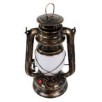 GloboStar® 76547 Vintage Επιτραπέζιο Διακοσμητικό Φωτιστικό LED Retro Μπρούτζινο Φαναράκι Flame Effect 10W 500lm Επαναφορτιζόμενο με Διακόπτη On/Off & Καλώδιο Πρίζα Σούκο - Μπαταρίας 2x18650 4000Mah (Περιλαμβάνονται) Ultra Θερμό Λευκό 1800K - Image 4