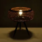 GloboStar® ZORION 999-0040 Vintage Επιτραπέζιο Φωτιστικό Πορτατίφ Μονόφωτο 1 x E27 IP20 Καφέ Ξύλο με Μαύρο Μέταλλο - Μ40 x Π40 x Υ43.5cm