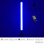 GloboStar® ALIEN-DIVA-BLACK-50-6 ALIEN Design DIVA Μοντέρνο Minimal Nordic Μεταλλικό Φωτιστικό Επιτραπέζιο - Πορτατίφ - Λαμπατέρ Μαύρο LED 8W 800lm με Ασύρματο Χειριστήριο RF & Dimmer IP20 Μπλε Μ3 x Π1.6 x Υ50cm - Image 3