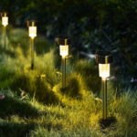 GloboStar® 71521-10 ΣΕΤ 10 Τεμαχίων Αυτόνομα Ηλιακά Φωτιστικά LED SMD 1W 40lm με Ενσωματωμένη Μπαταρία 600mAh - Φωτοβολταϊκό Πάνελ με Αισθητήρα Ημέρας-Νύχτας Αδιάβροχο IP65 Φανάρι Κήπου Στρογγυλό Θερμό Λευκό 2700K - Image 4